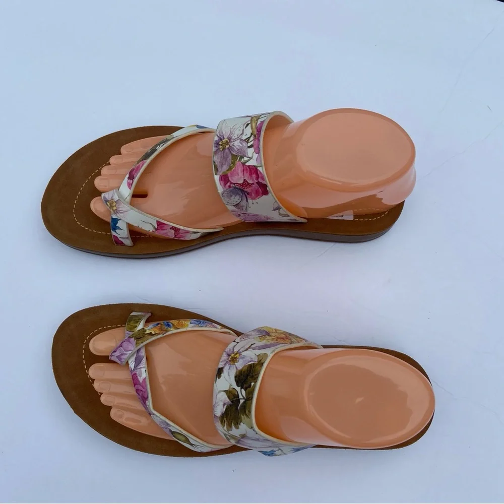 Madden Girl Womens floral Sandals - Picture 7 of 9